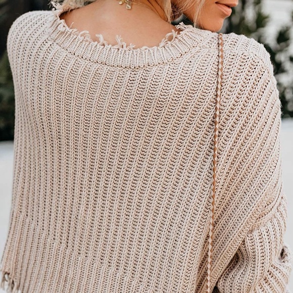 Boho Vintage Frayed Hem Off-shoulder Sweater - Picture 8 of 10